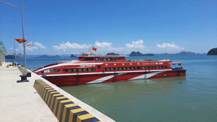 Tàu Toàn Trang Ao Tiên - Cô Tô